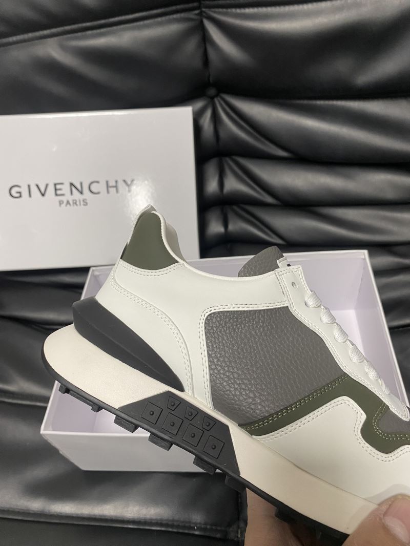 Givenchy Sneakers